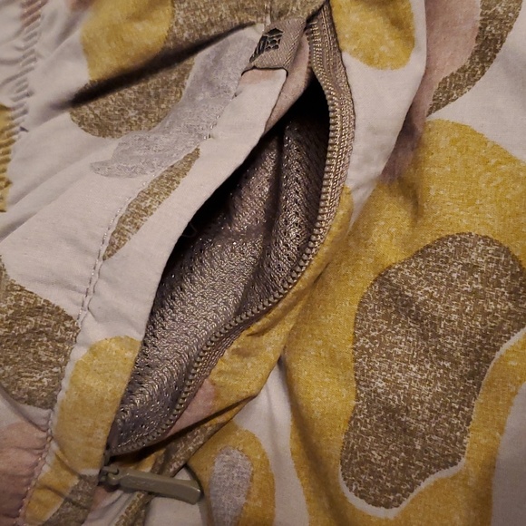 Mountain Hard Wear Coveland Women's Short - Picture 10 of 15